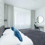 Katedralna Perfect For Remote Work By Renters Daire