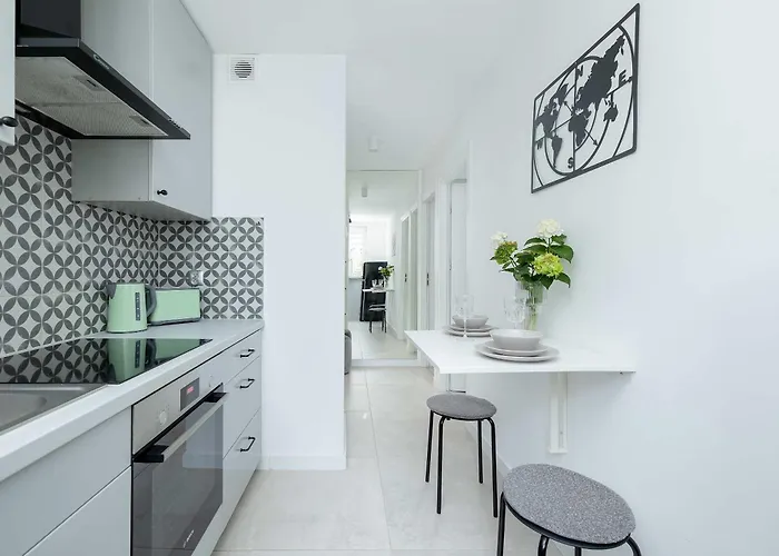 Apartment Katedralna Perfect For Remote Work By Renters *